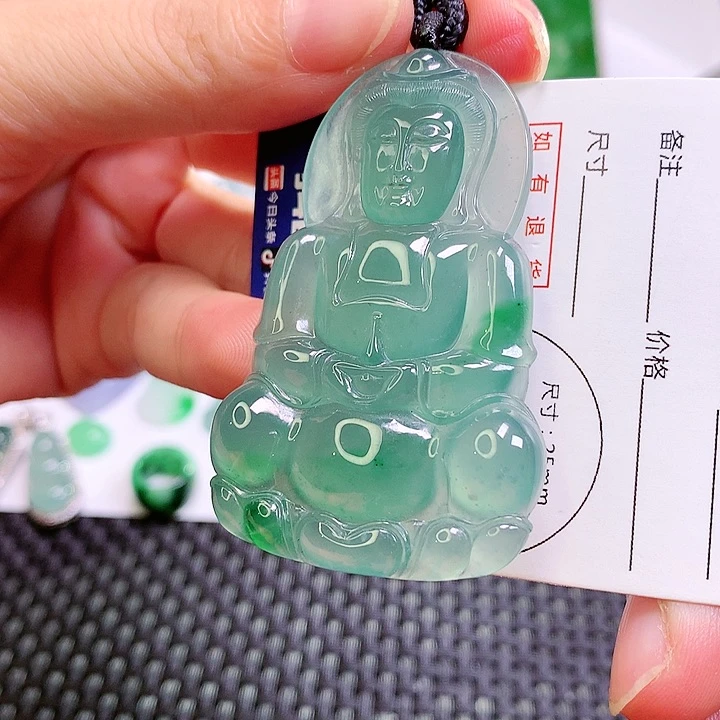 颈饰18K金镶嵌翡翠翡翠