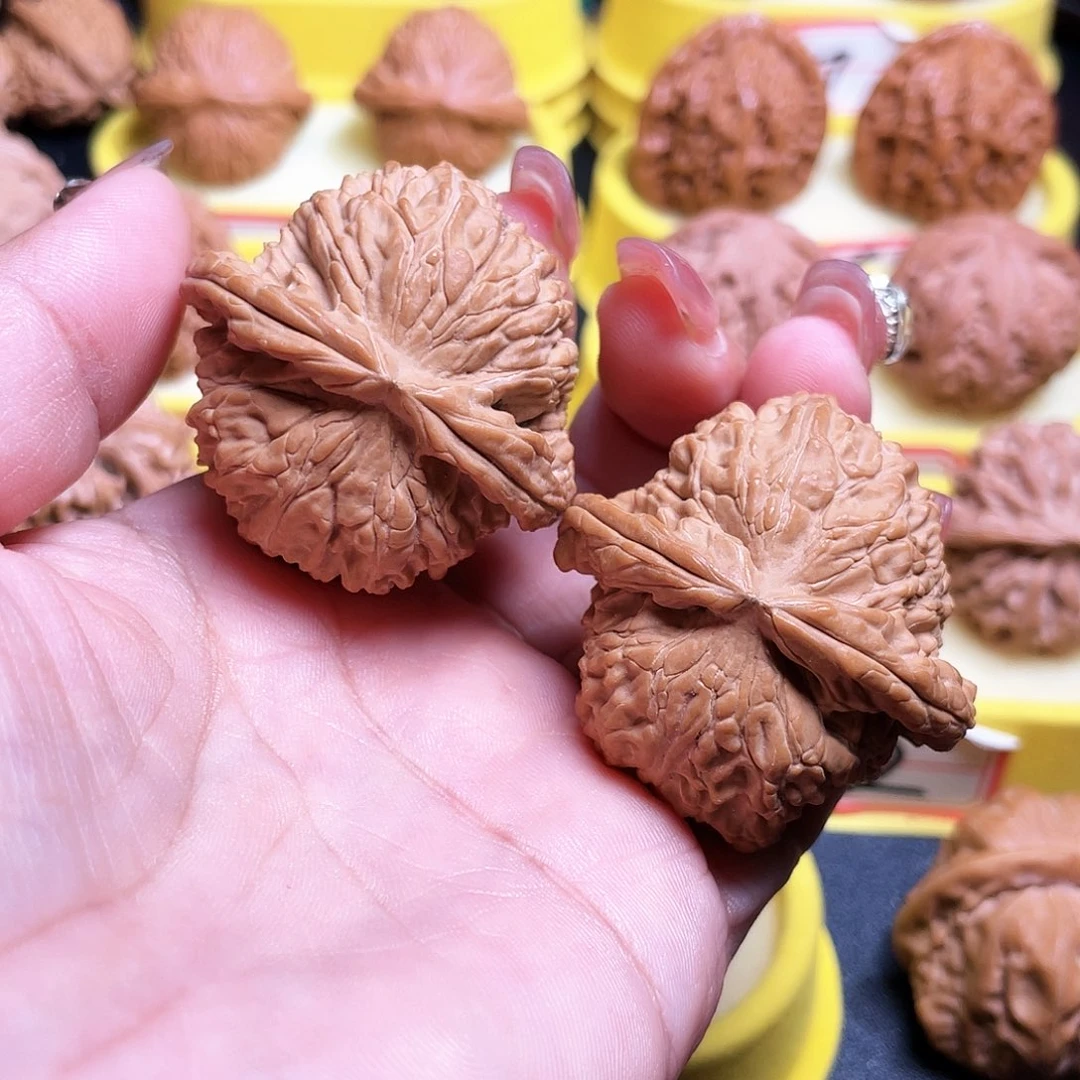 吊坠文玩核桃福利白狮子