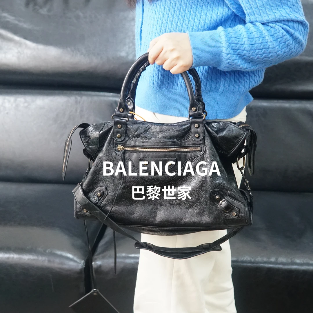 95新 Balenciaga/巴黎世家 黑色斜挎包/WP01103412/3412