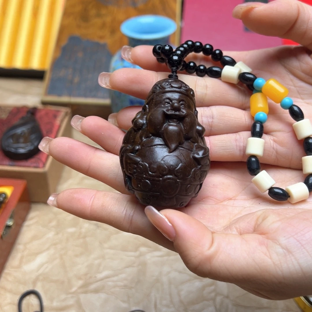 大叶紫檀（黑酸枝木类）