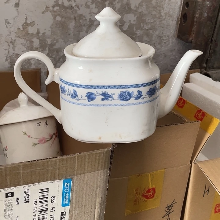 杯蓝花茶壶一个 瑕疵品 不退换