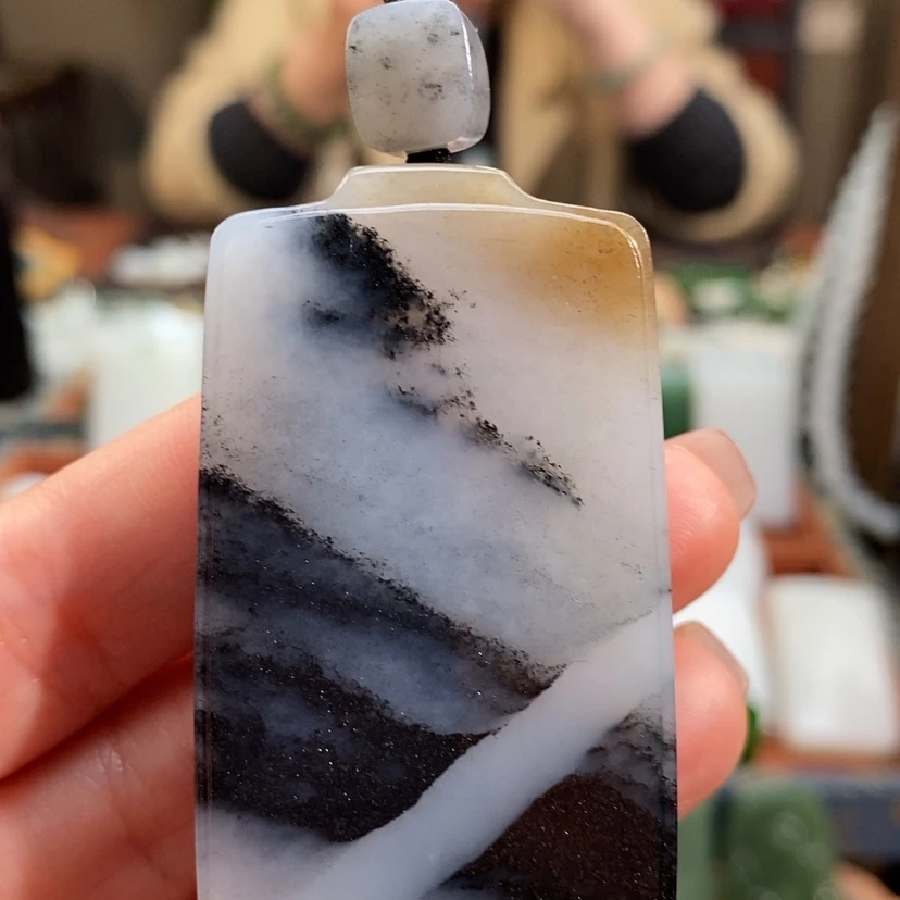 【闪购商品】颈饰未镶嵌和田玉