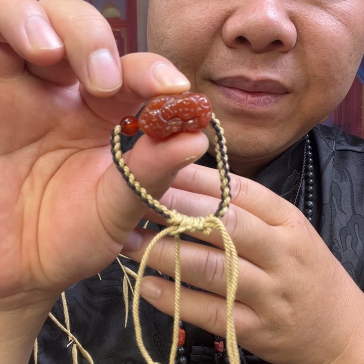 未镶嵌手绳玛瑙/玉髓貔貅