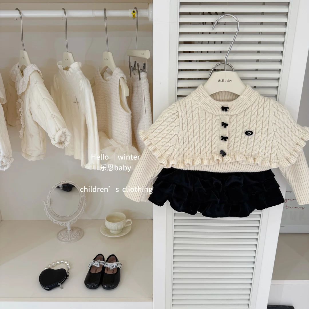 【乐恩童装】原创冬季女童米白色斗篷毛衣宝宝厚款法式时髦针织衫
