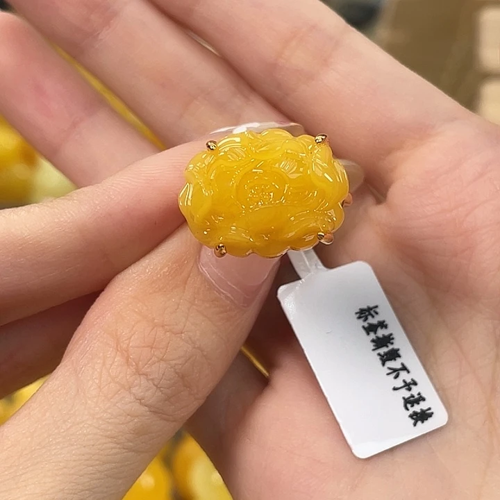 琥珀银S925镶嵌珠宝奇石琥珀蜜蜡J60