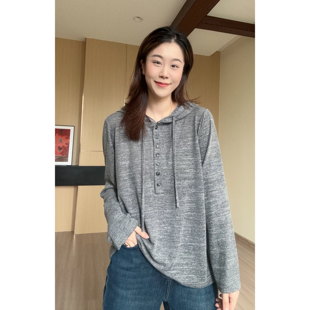 美亚恩NANA【小排扣】秋季软糯亲肤宽松连帽套头衫长袖显瘦C0504