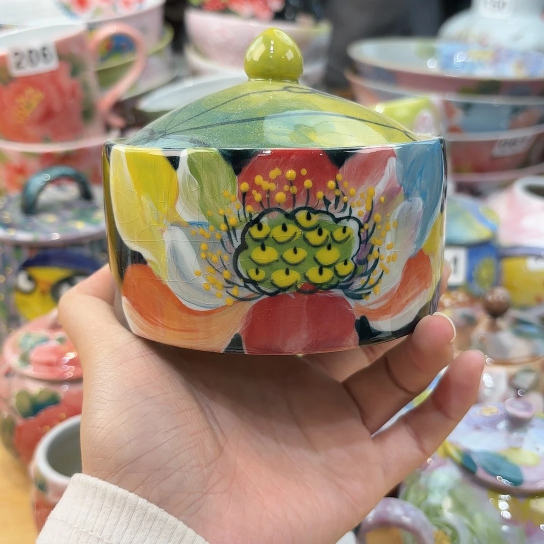 瓷片兔兔盖茨。兔兔