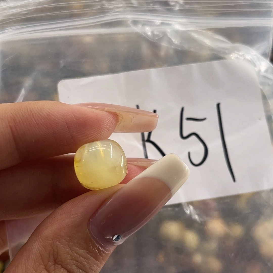 琥珀未镶嵌裸石11.9x10.8福利