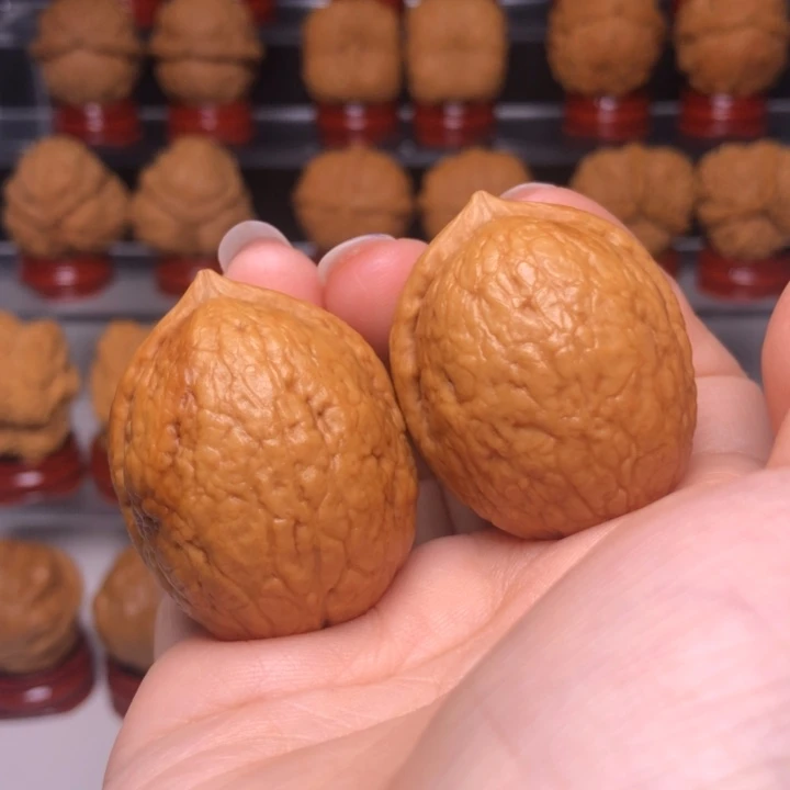 文玩核桃吊坠13粗筋大屁桃