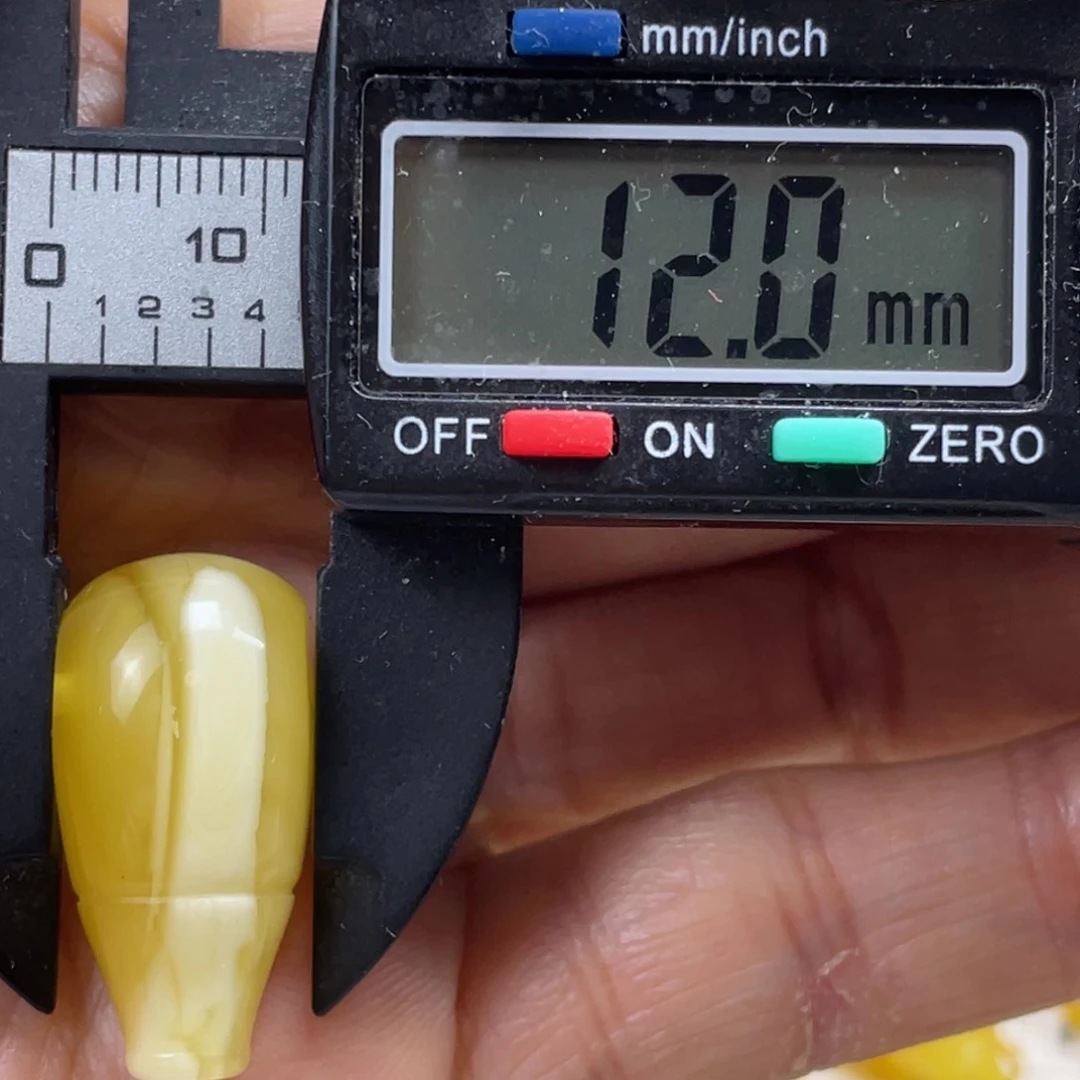 【闪购商品】裸石蜜蜡未镶嵌2杂