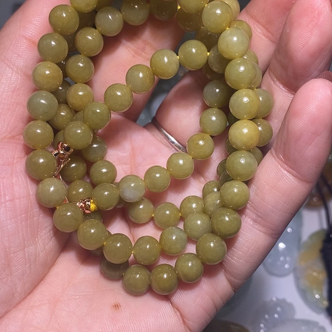 翡翠未镶嵌颈饰珠子