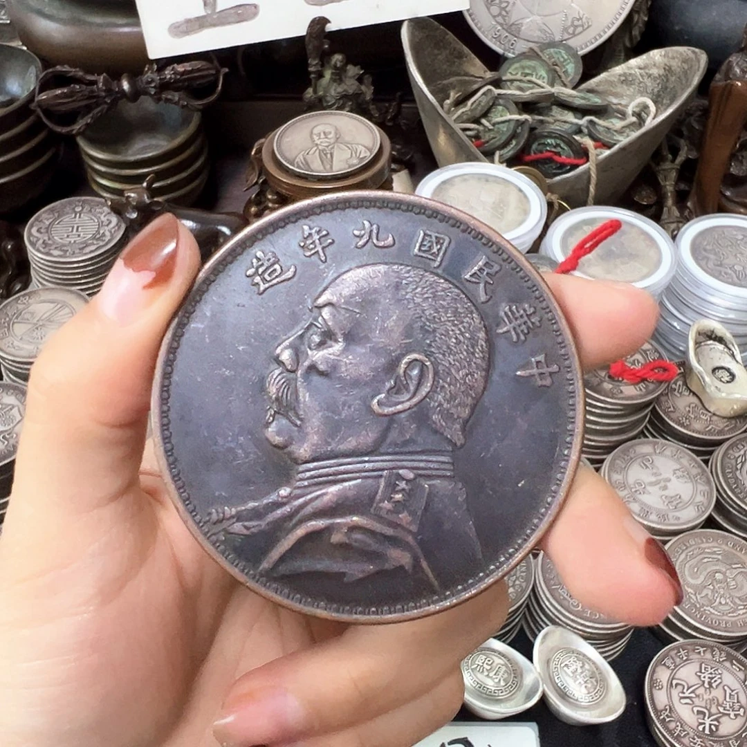 金属复古风格摆件