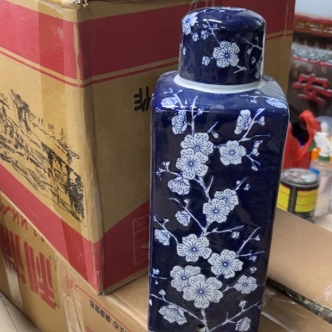 娜***～瓷片瑕疵陶罐。。。。。。。。。。。。。