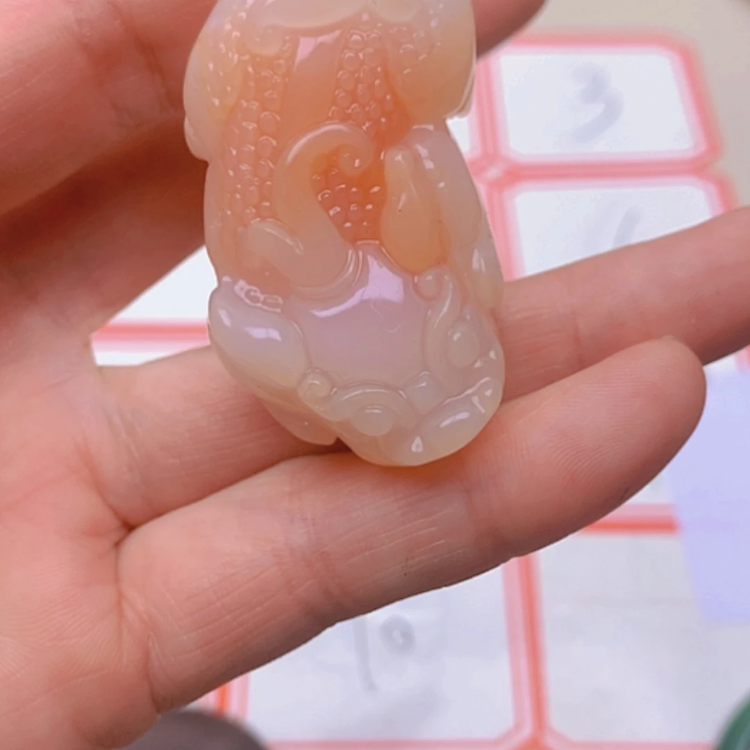 【闪购商品】玛瑙/玉髓珠宝奇石未镶嵌吉***～