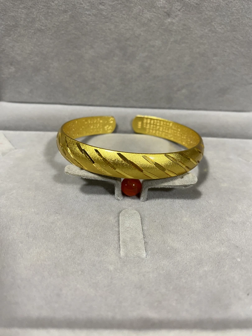 A703阿文专属金色精工手镯 玛瑙珠 渡金 饰品多样性发货