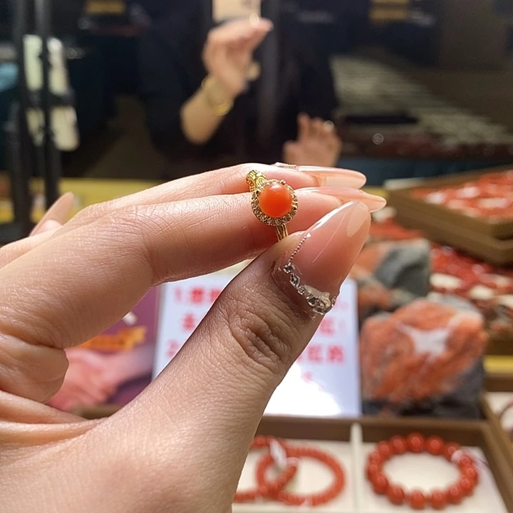 银S925镶嵌南红玛瑙戒指