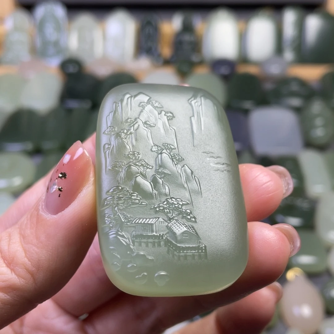 和田玉颈饰未镶嵌