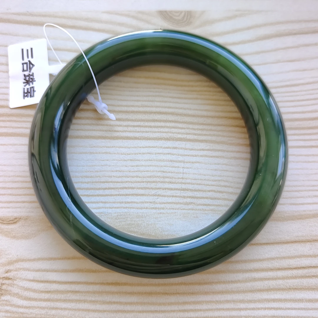 七号矿老料菠菜绿圆条油润细腻带皮色带猫眼