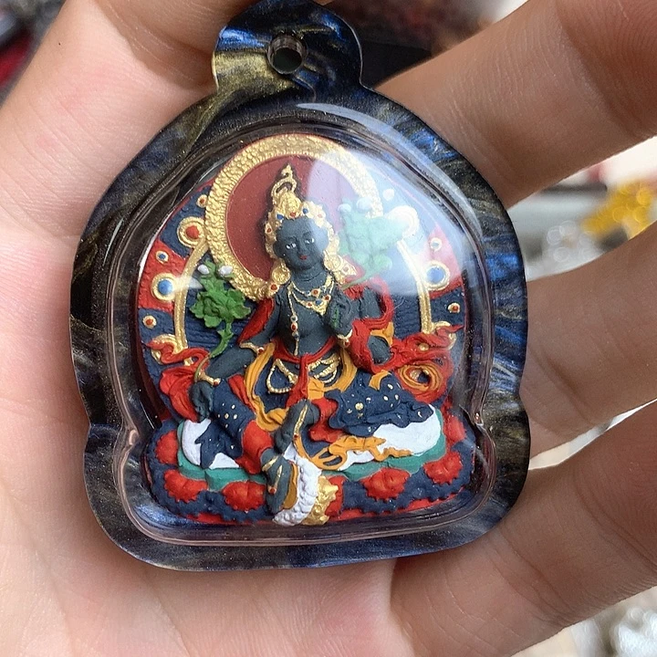 泥塑静***心绿度母擦擦