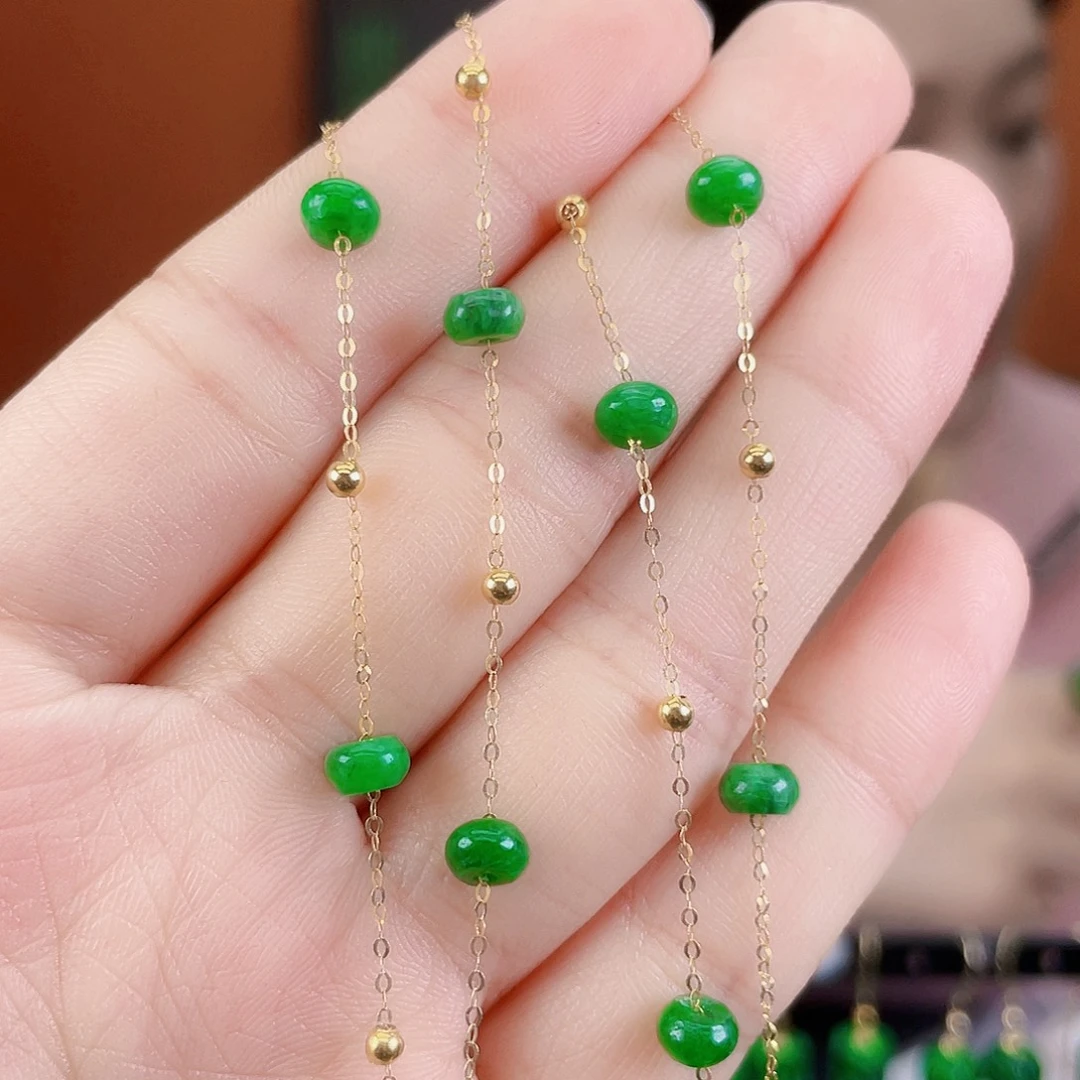 翡翠18K金镶嵌耳饰