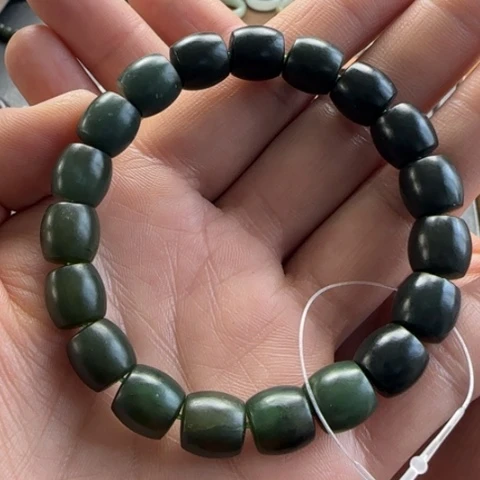 和田玉手串未镶嵌俗***爷定制