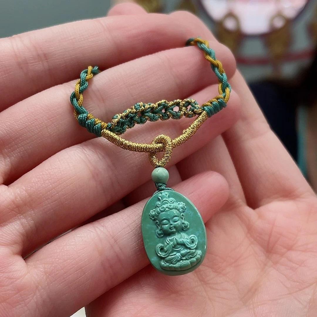 绿松石颈饰未镶嵌