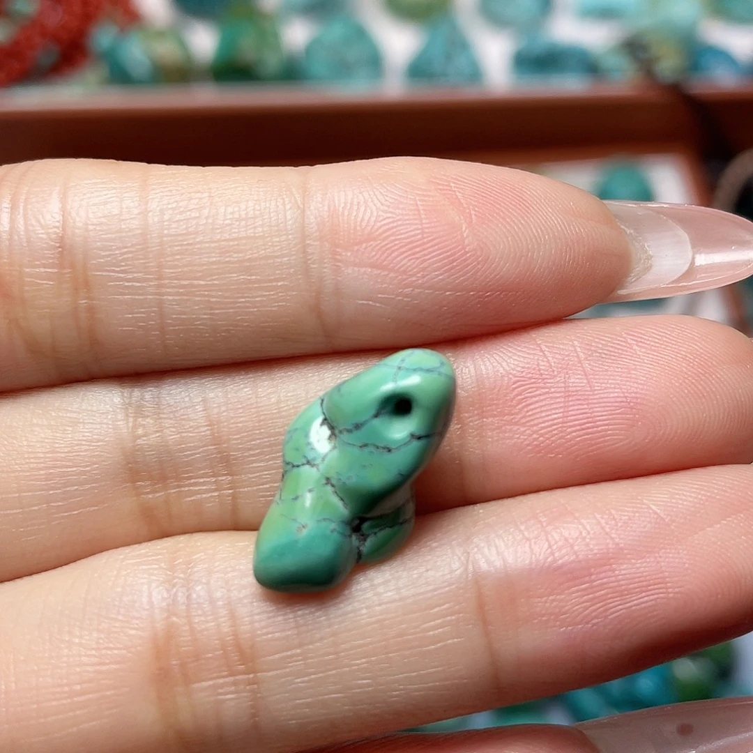 绿松石未镶嵌手链