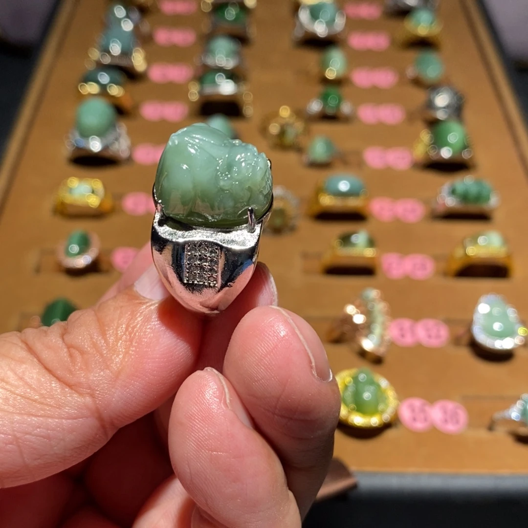 三***院未镶嵌和田玉（碧玉）珠宝半成品