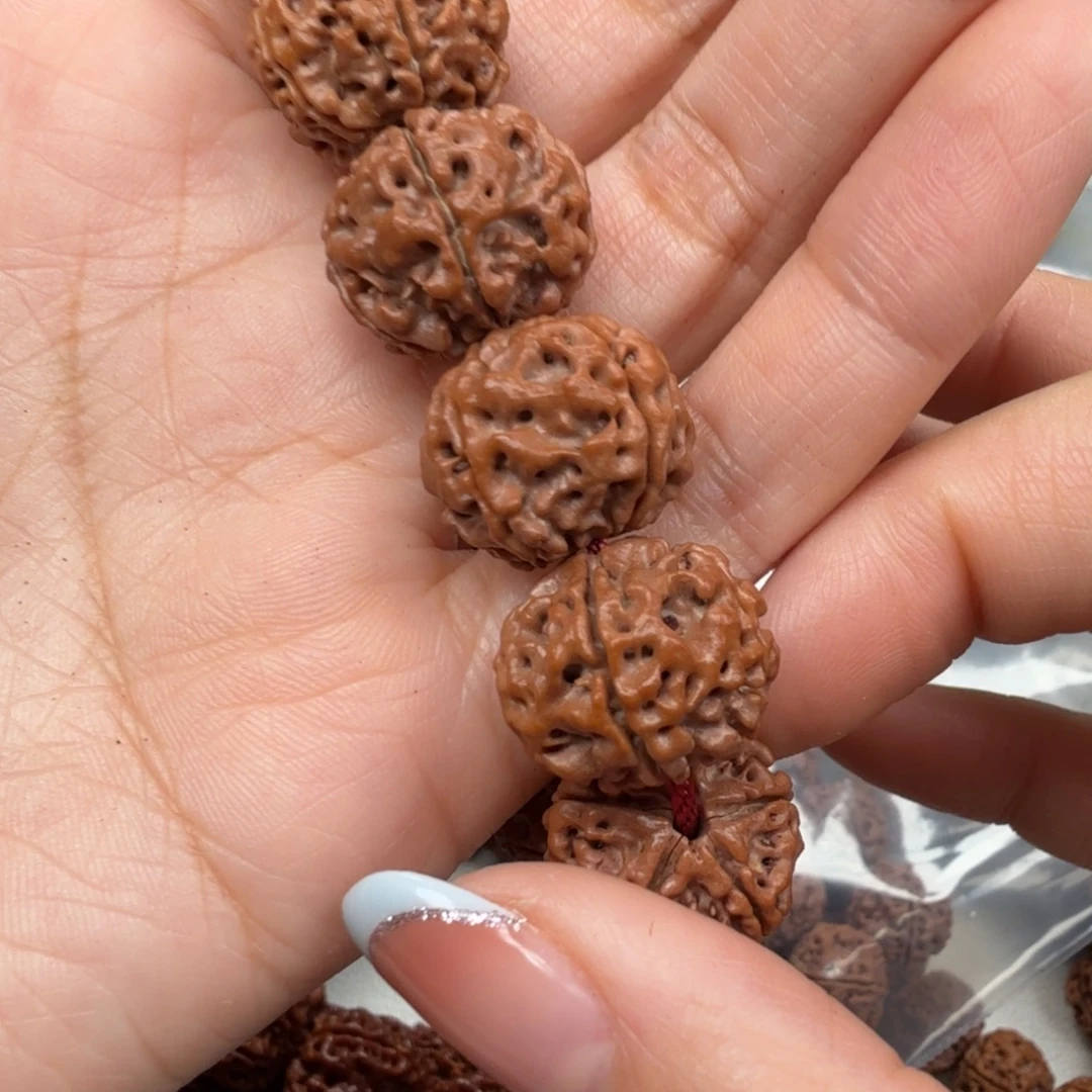 上****手串金刚菩提古龙镂空双龙