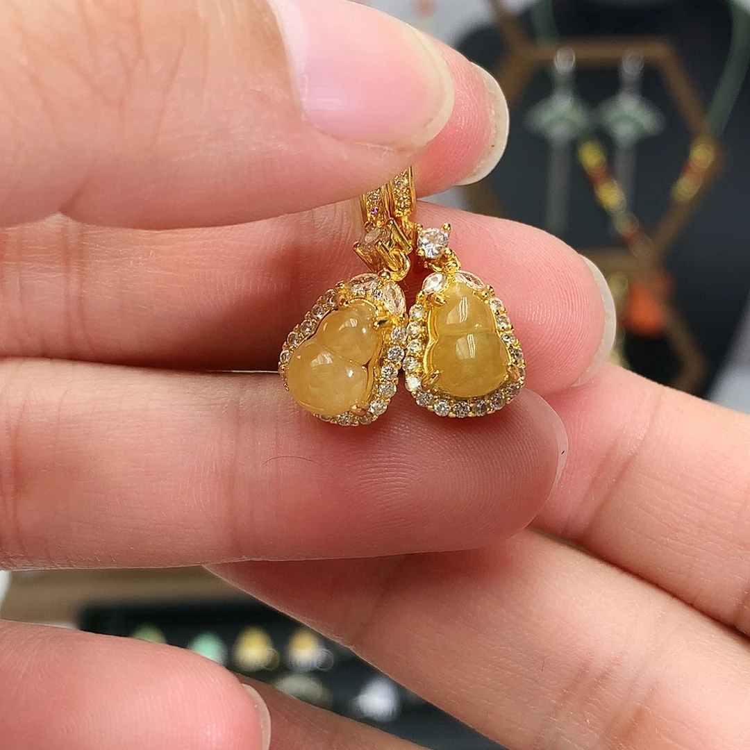 翡翠未镶嵌耳饰葫芦黄翡