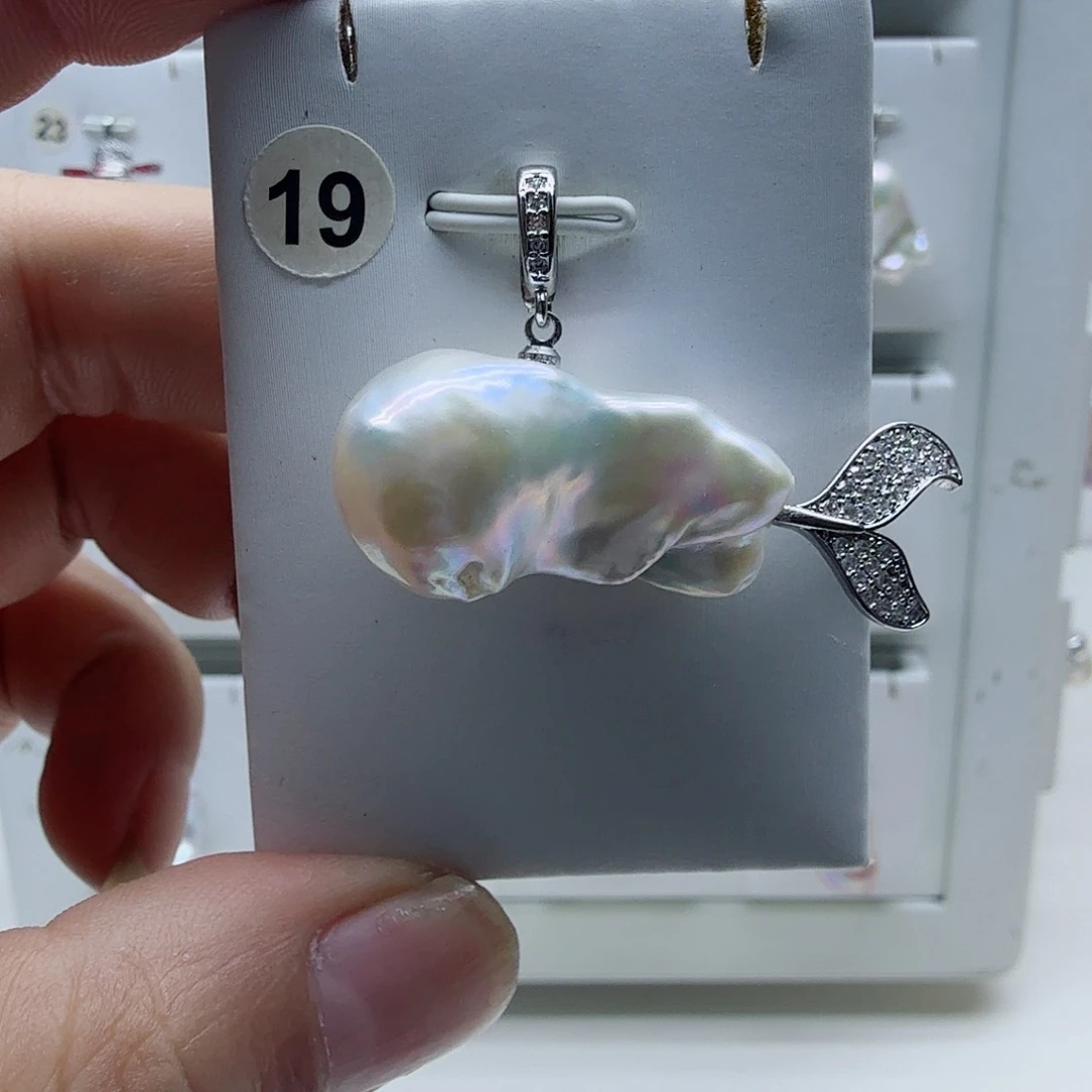 淡水珍珠合金颈饰