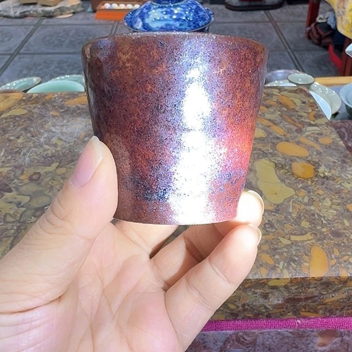 铁胎杯一个，瓷。。。。。