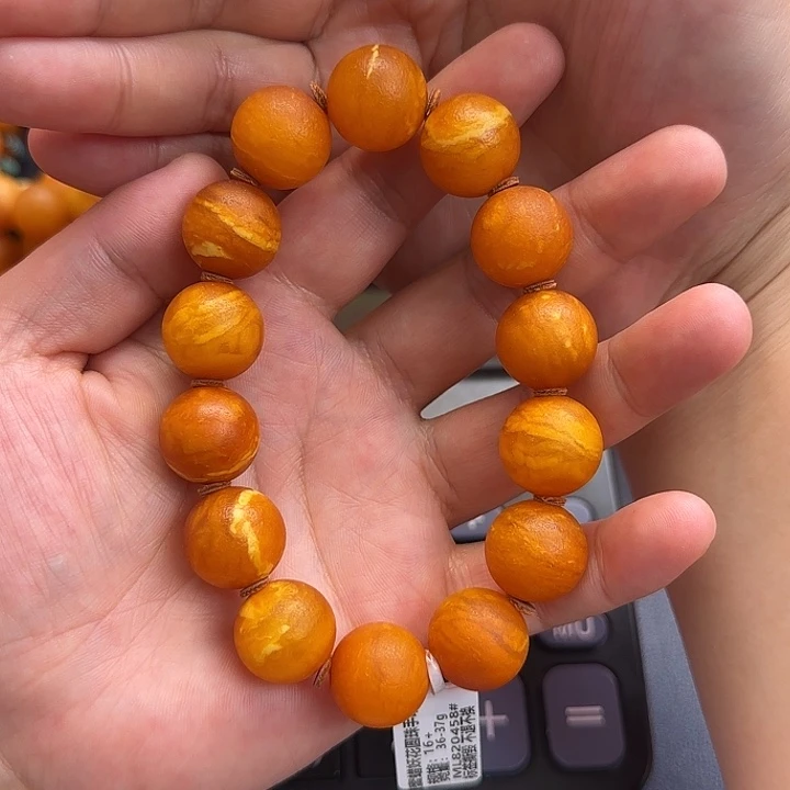 未镶嵌琥珀珠宝奇石11