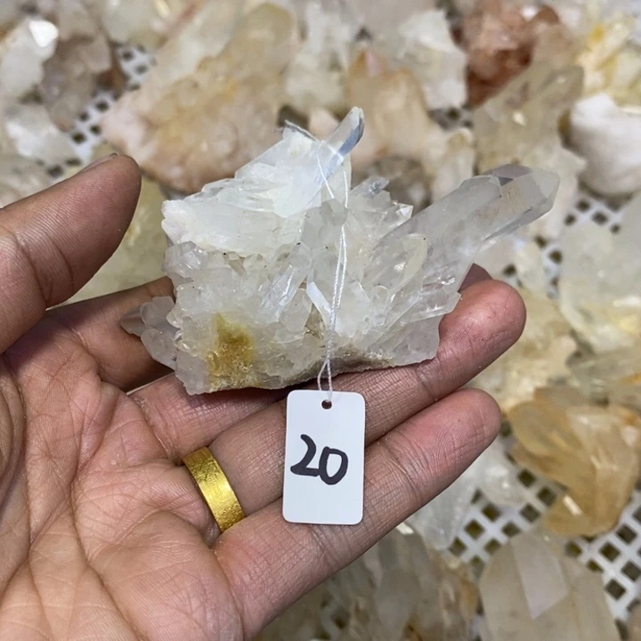 水晶水晶原石摆件未镶嵌梁