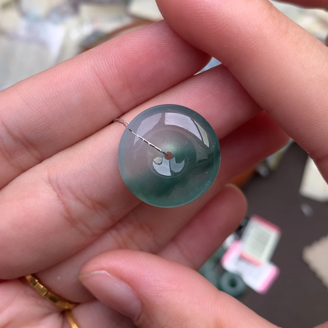 【闪购商品】翡翠挂件未镶嵌一