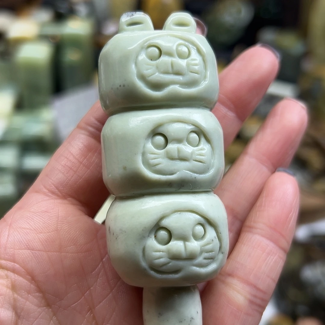 岫玉未镶嵌颈饰辽阳料糖葫芦猫