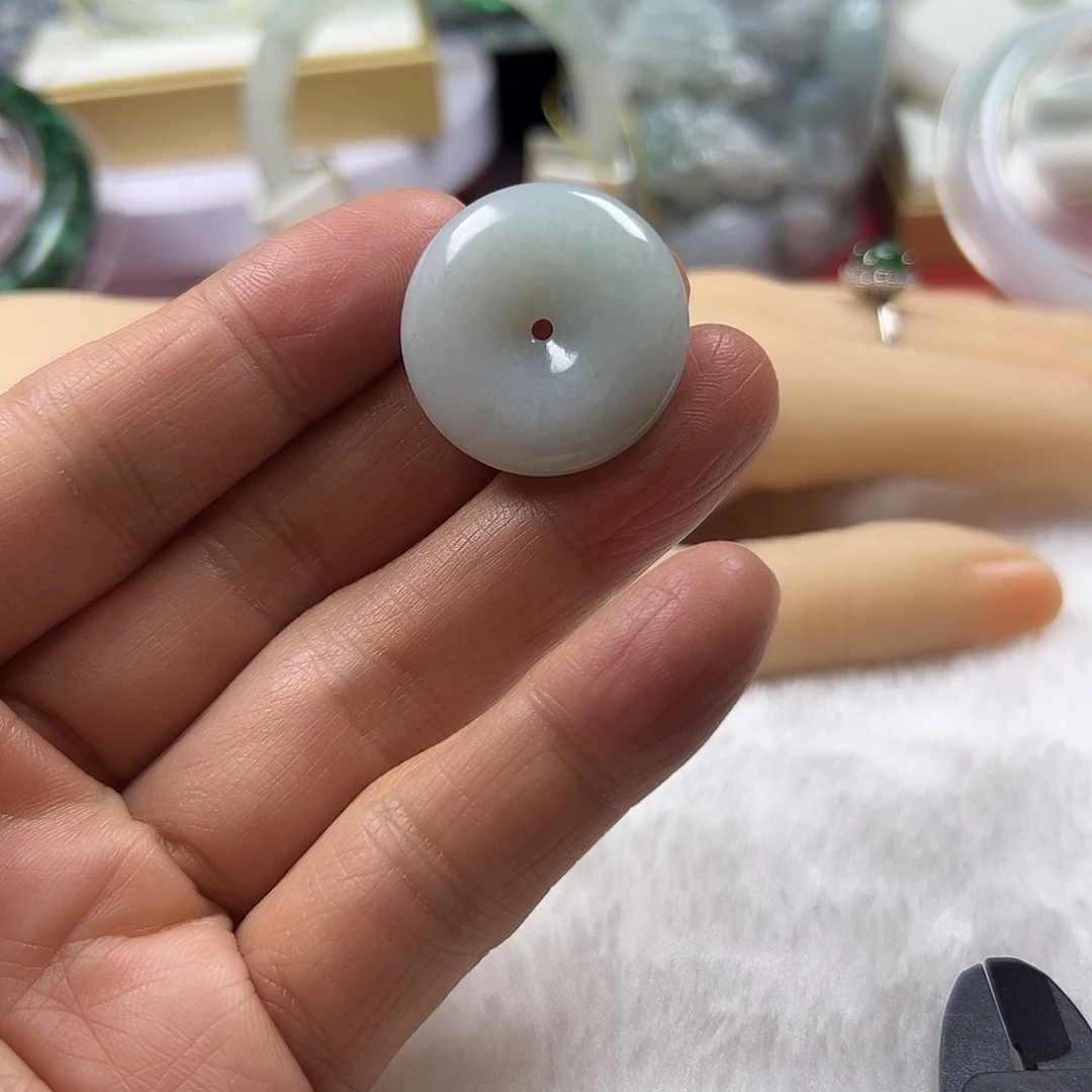 颈饰未镶嵌翡翠缅甸天然A货翡翠平安扣