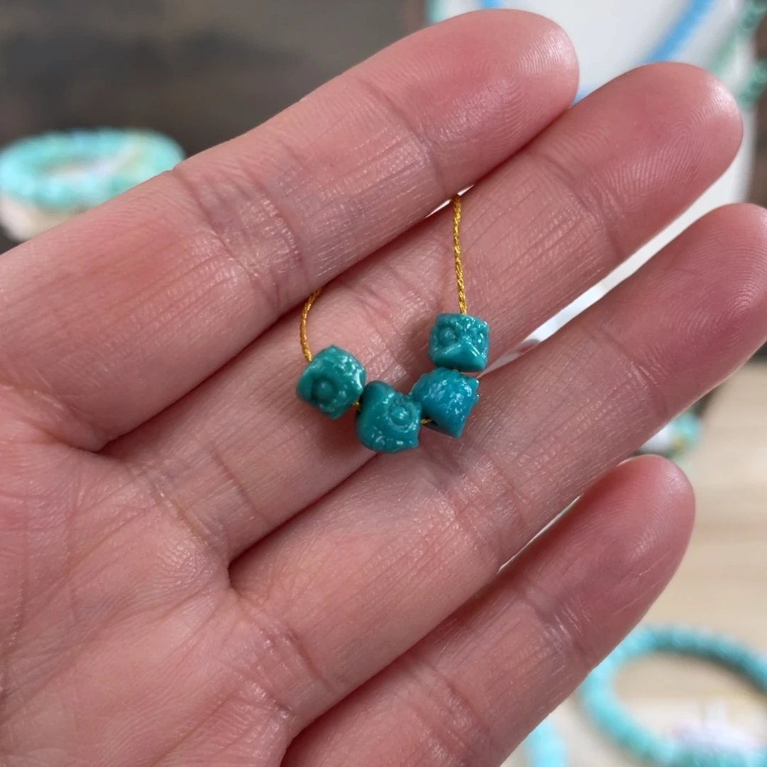 绿松石未镶嵌套链5+精品瓷釉级醒狮套装