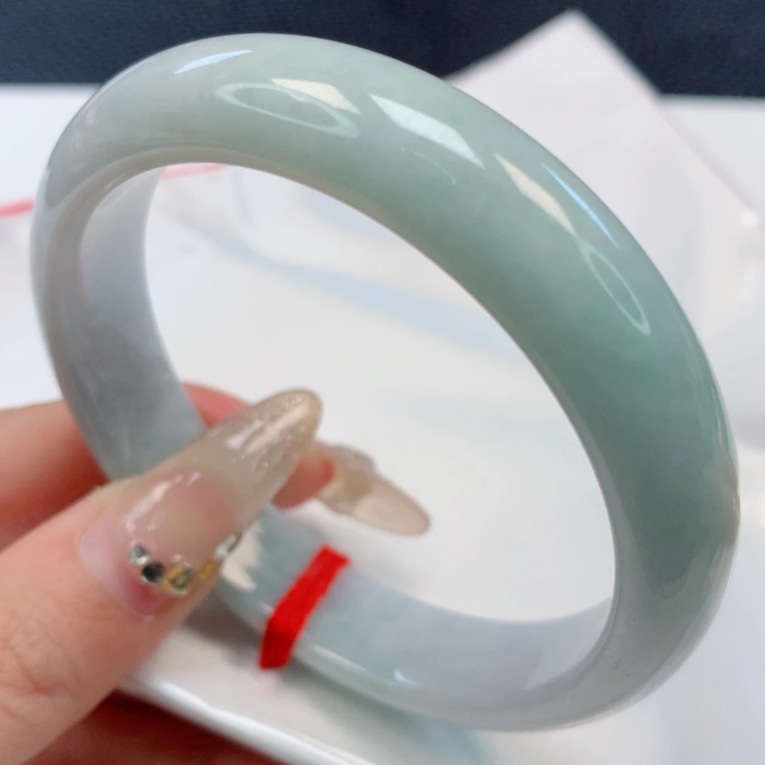 【闪购商品】翡翠手镯未镶嵌57+圈