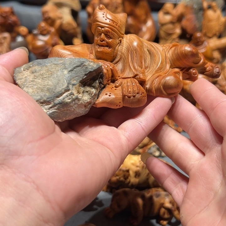 柏木（崖柏）点点关注