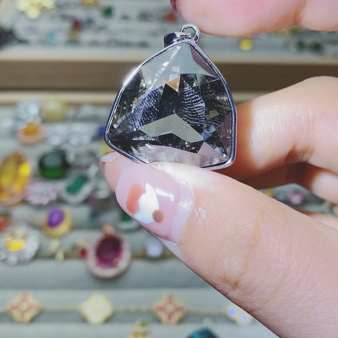 【闪购商品】托帕石耳饰银S925镶嵌