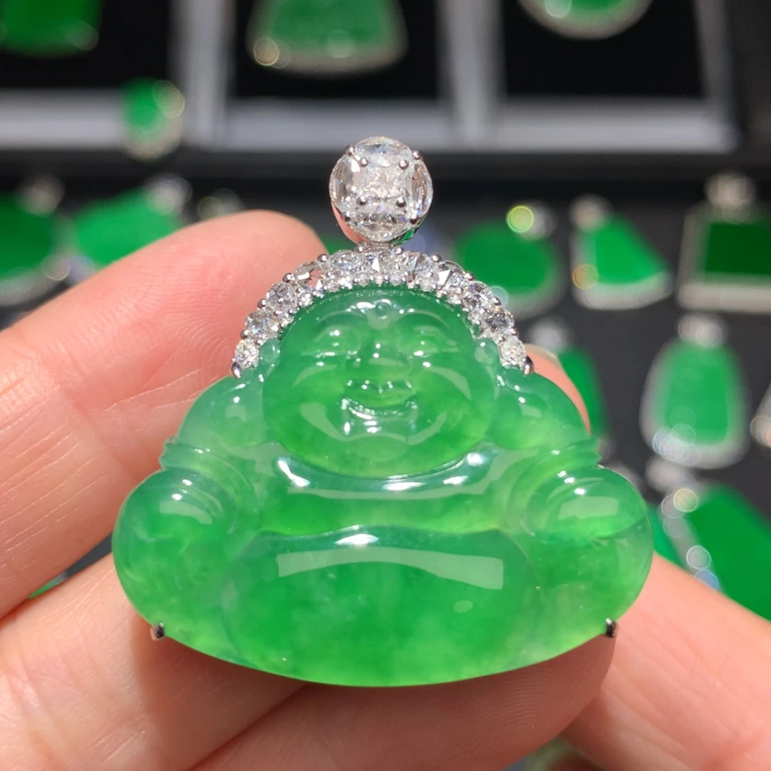 翡翠颈饰18K金镶嵌翡翠