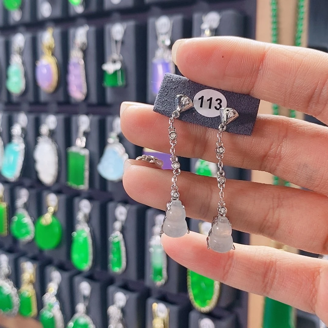 翡翠未镶嵌耳饰113