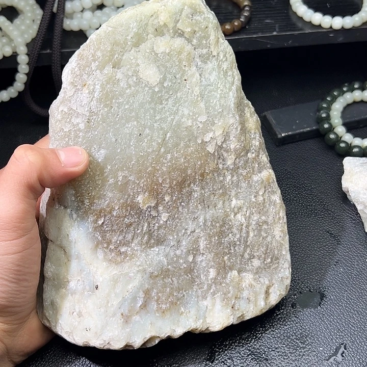 和田玉（糖玉）未镶嵌车挂