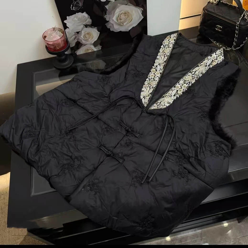 岚岚大码女装冬季新款国风古韵高端优雅洋气精水貂毛刺绣马甲908