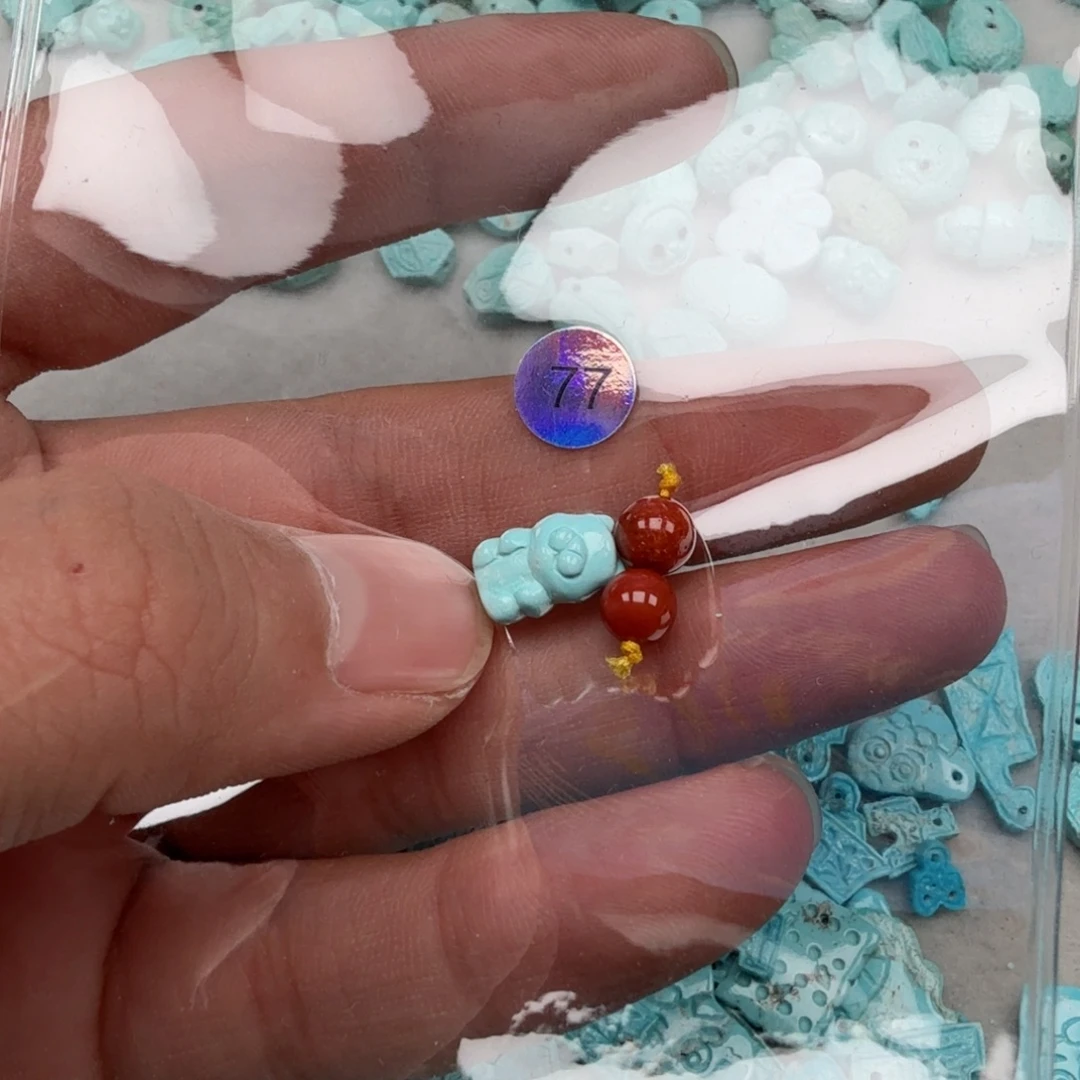 南红玛瑙未镶嵌珠宝奇石