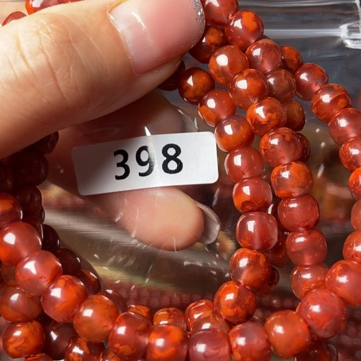 见***齐南红玛瑙未镶嵌颈饰