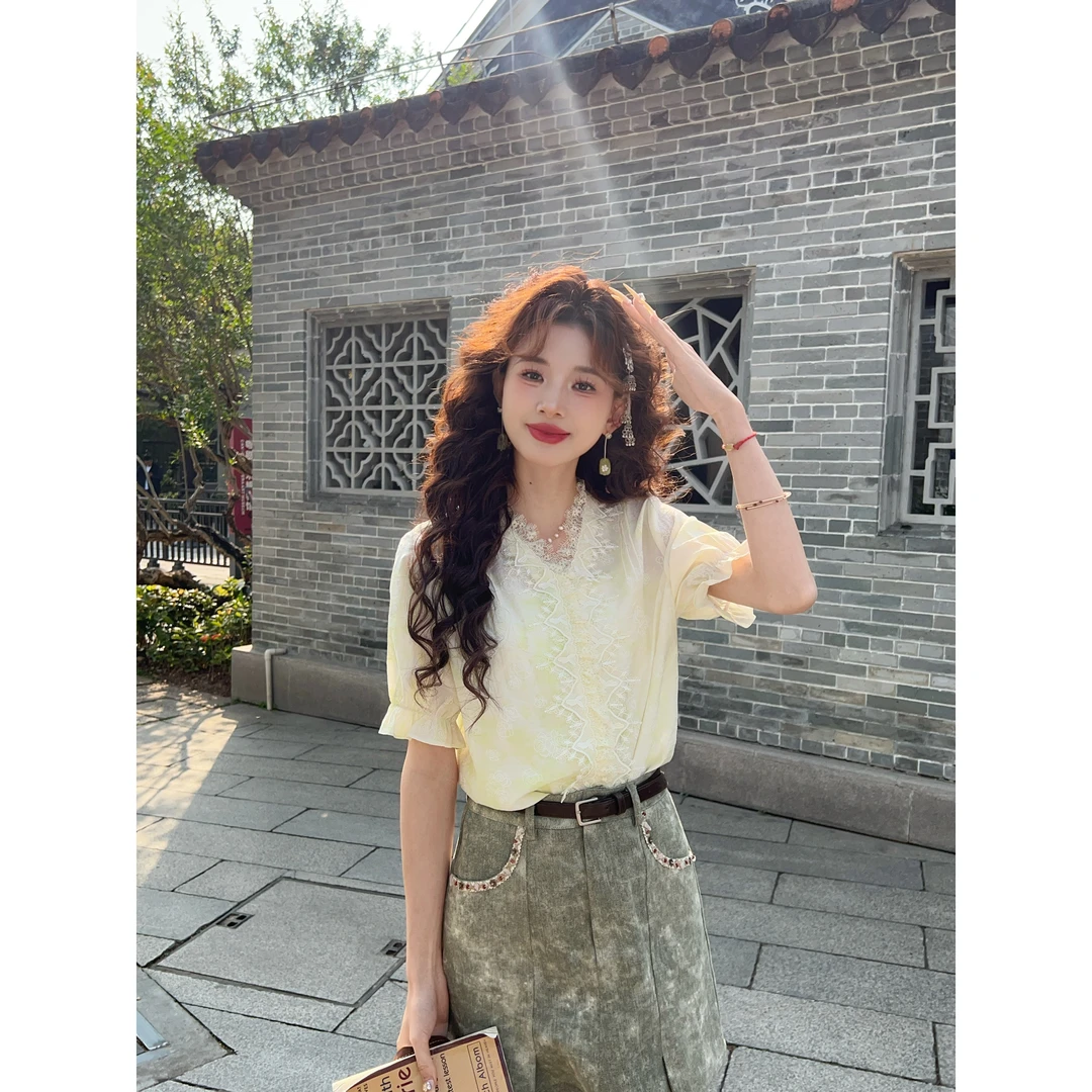 温敏er【花期如梦】温柔风短袖衬衫女夏季设计感宽松上衣MJ1688063