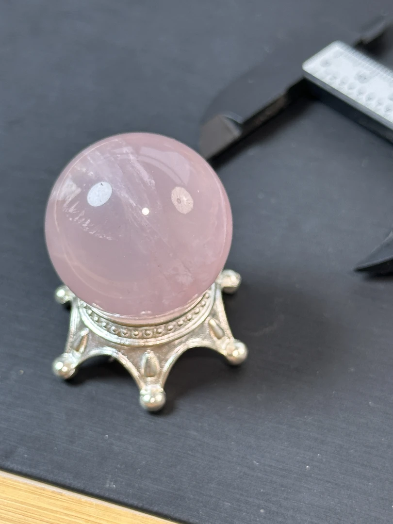 X58 天然粉水晶摆件球 多样性发其一