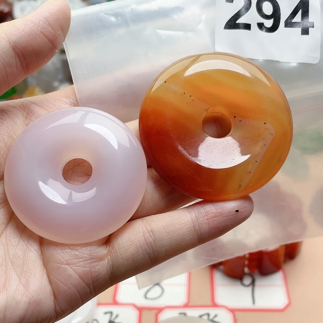 合金颈饰玛瑙/玉髓我**我